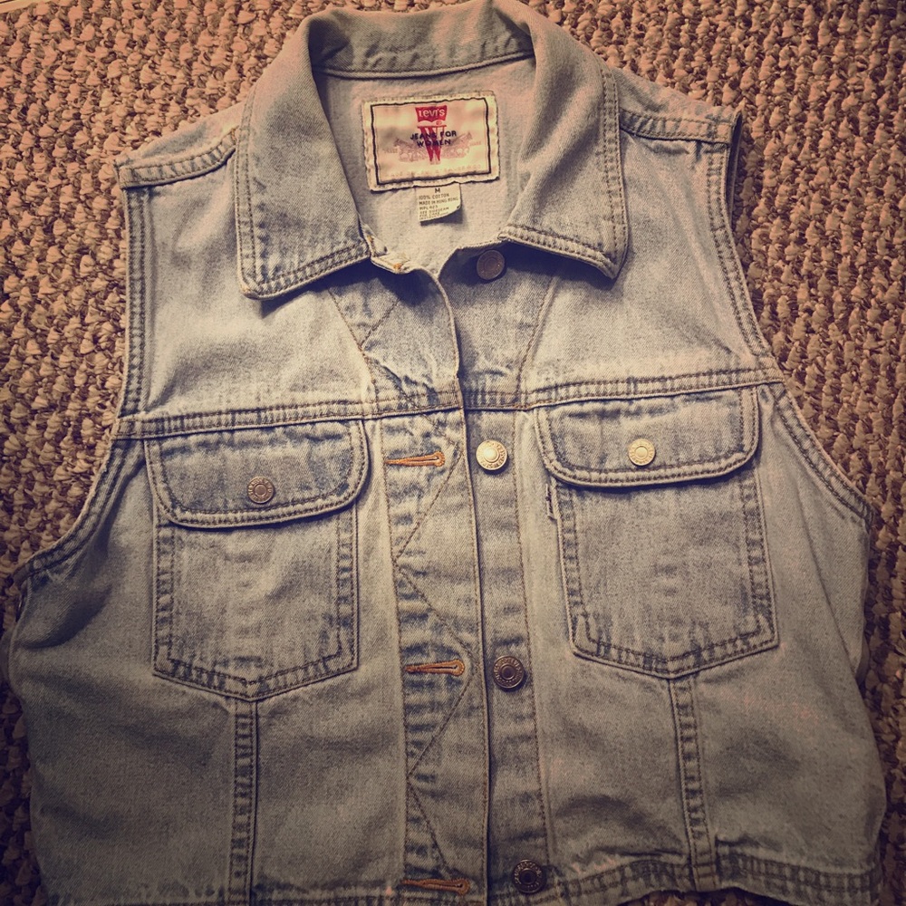 Levi Medium Jean Trucker Vest Vintage Button